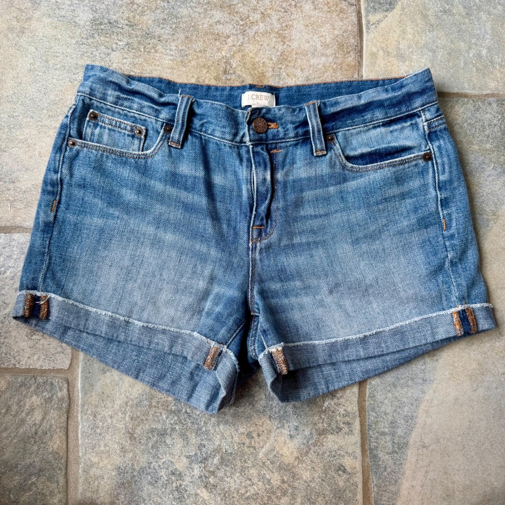 J.Crew Classic Cuffed Denim Medium Wash Shorts Women's Size‎ 26